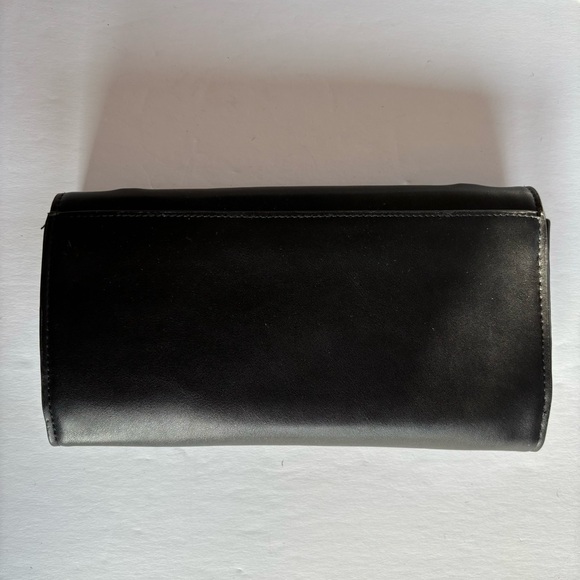 Circus by Sam Edelman Lips Clutch Purse - Picture 3 of 5